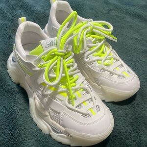 listing-status-banner